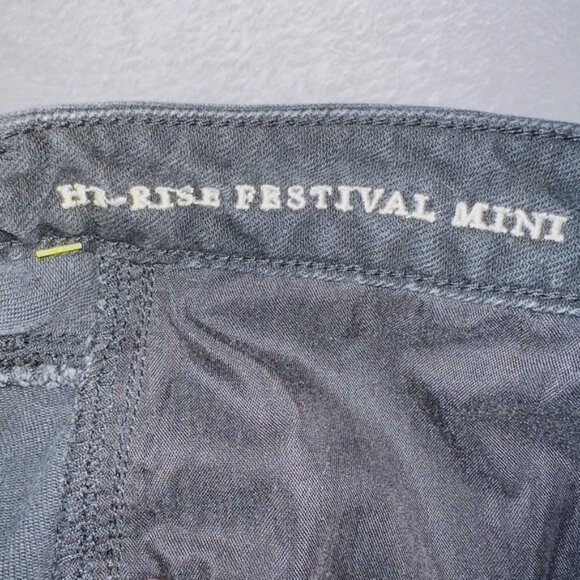 American Eagle Women's 8 Black Wash Denim Frayed Hem Hi Rise Festival Mini Skirt - Picture 6 of 8